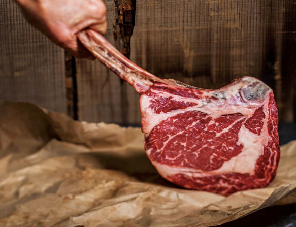 Wagyu Tomahawk Steak (Ribeye) MB4/5, Bone in, price/portion, frozen
