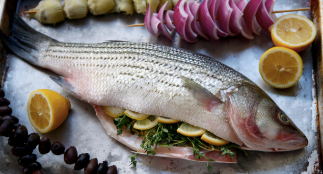 Fresh Barramundi (Seabass) Whole Fish (cleaned, gilled & gutted), price/whole, approx 650g