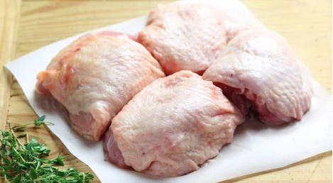 Organic (Halal) Chicken (Malaysia) Thigh (Bone in/Skin On), 500g pack (3-4 pcs), frozen